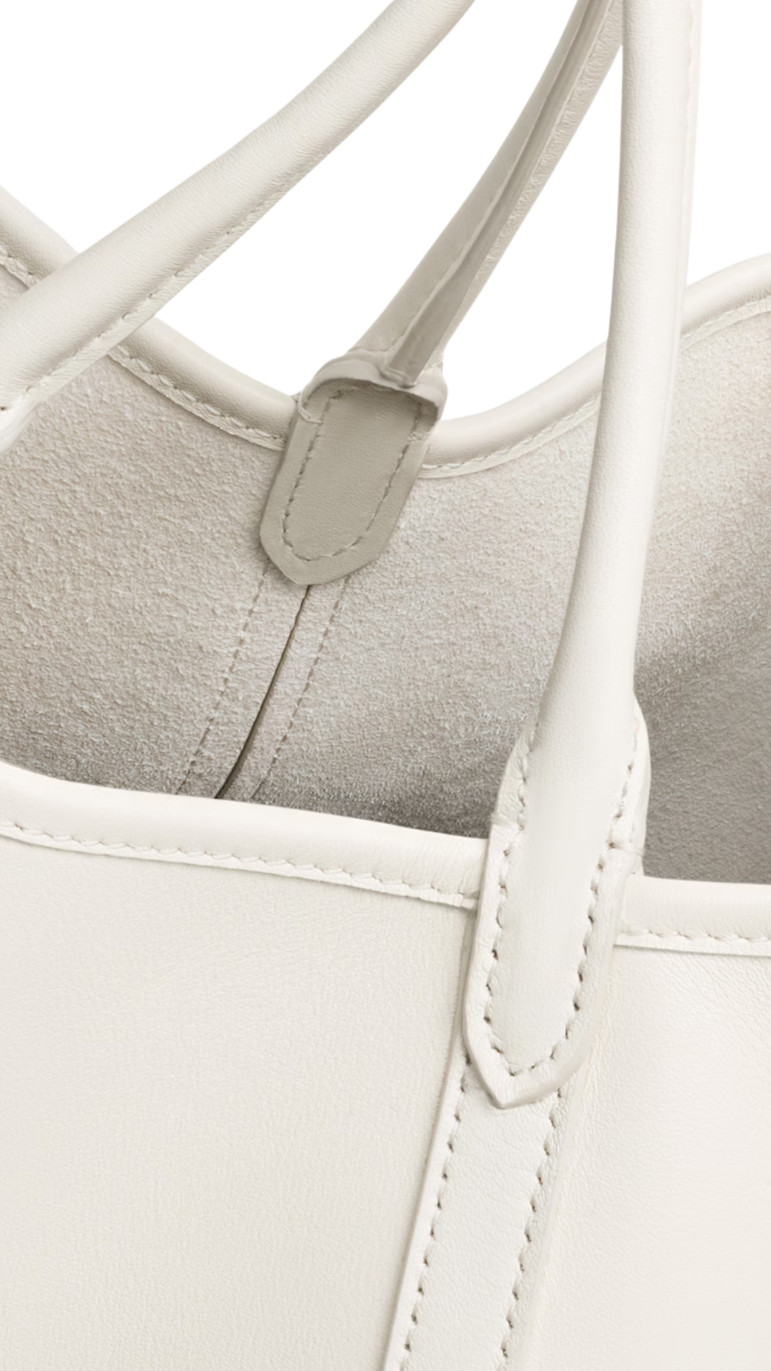 Small Drop Bucket in White Cotton Supple Smooth Calfskin