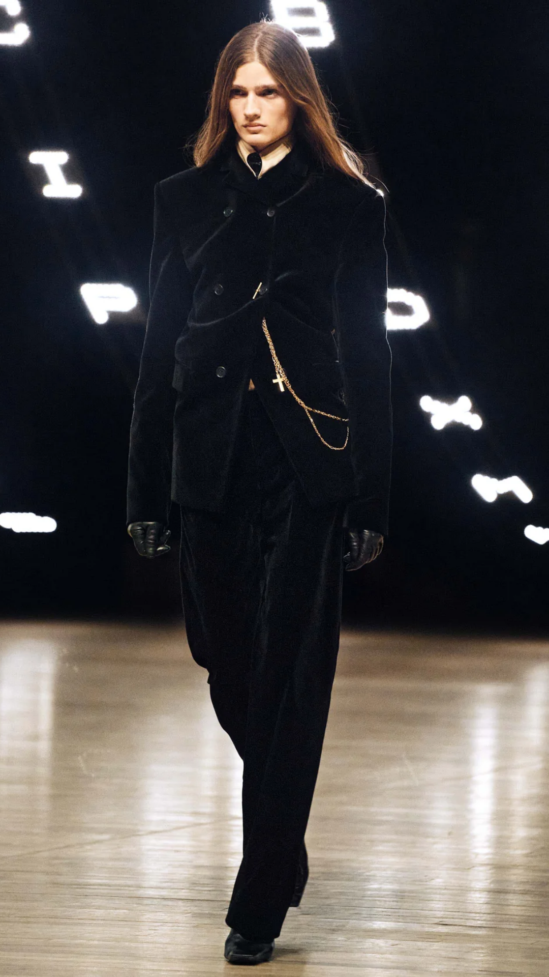 Hunter Pant in Black Velvet