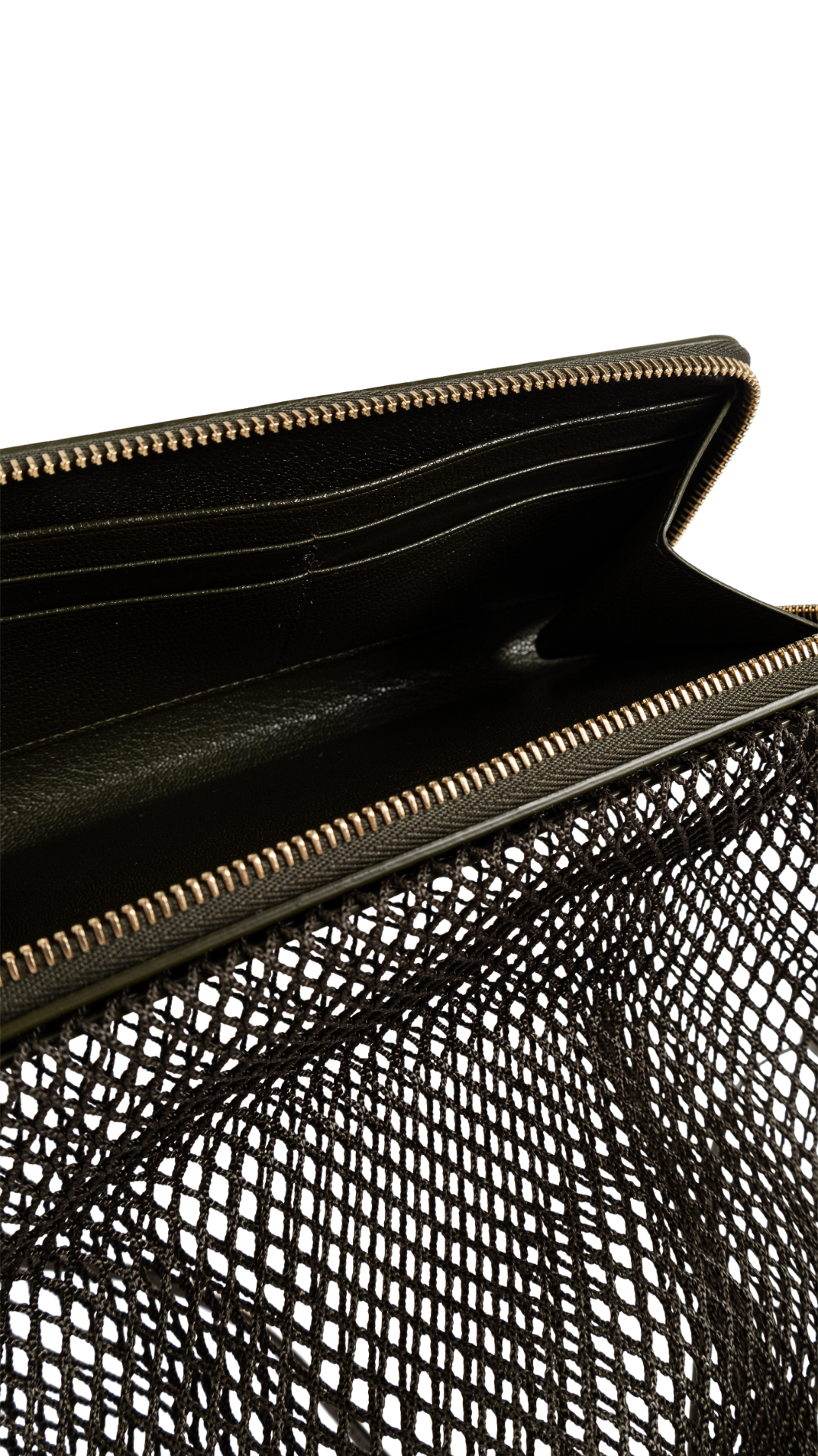 Le Pochon Bag in Green Fishnet