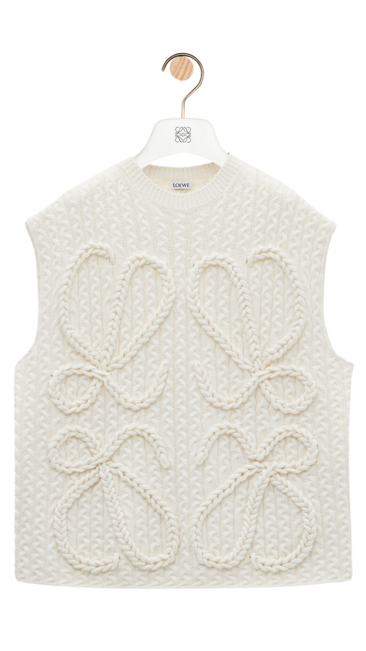 Vest in wool White