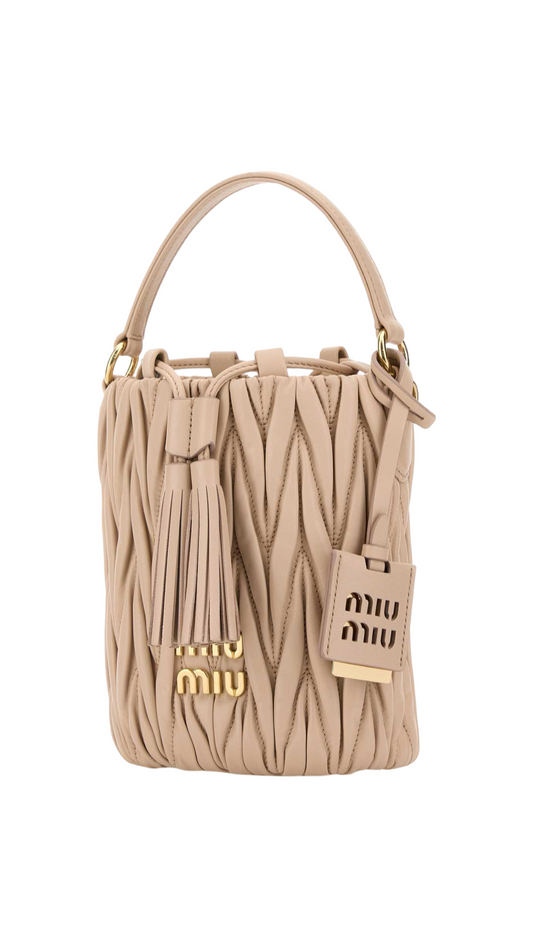 Matelassé Nappa Leather Bucket Bag in Cipria