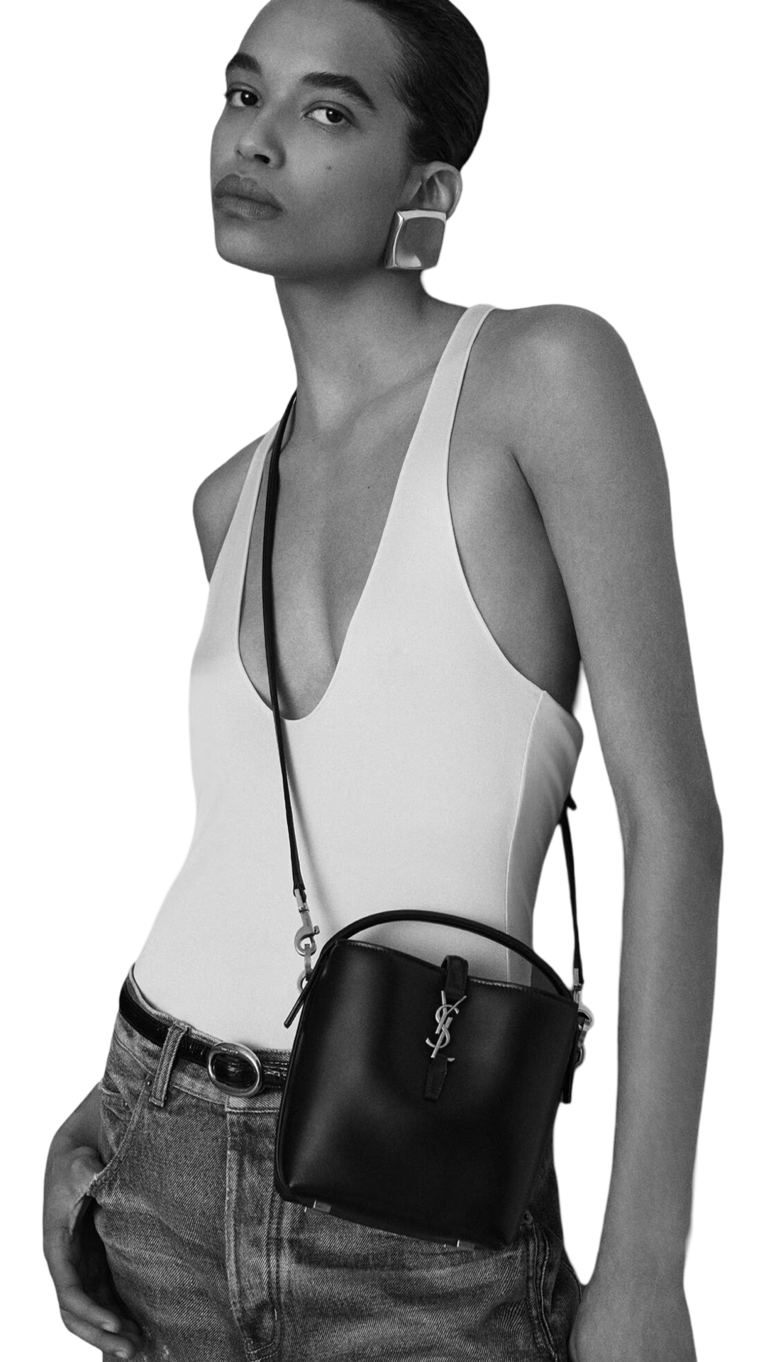 Le 37 Mini In Black