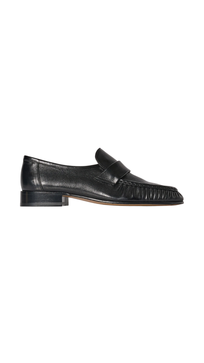 Soft Loafer in Black