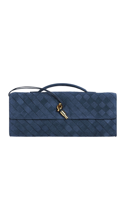 Andiamo Clutch in Neptune