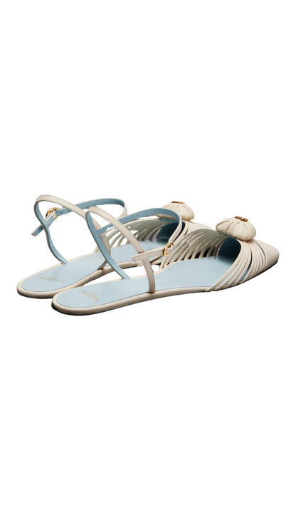 Cœur Royal Leather Flats in Butter White