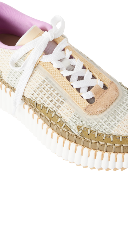 Nama Sneaker in Light Green