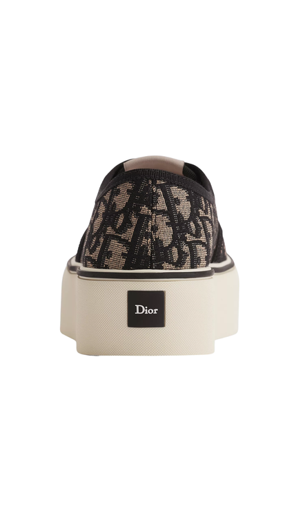 Dior Saltwind Platform Sneaker in Beige and Blue Dior Oblique Embroidered Cotton