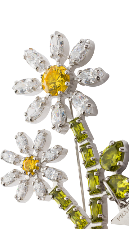 Metal brooch with crystals
