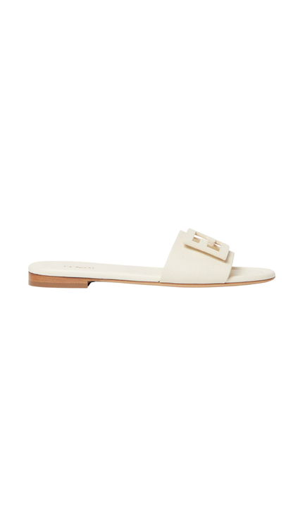 Baguette in Beige Leather Slides