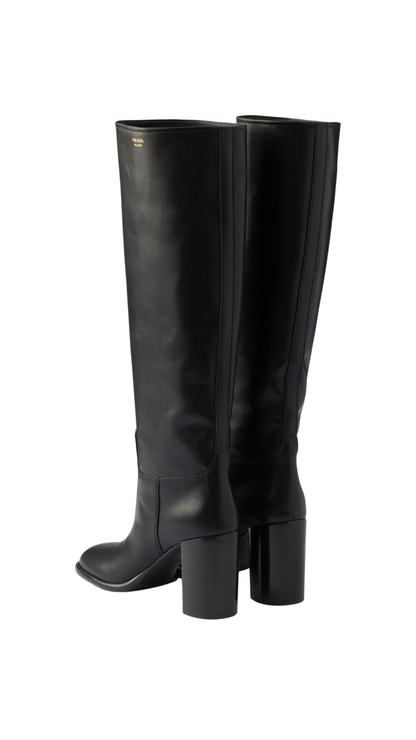 Leather Boots in Black