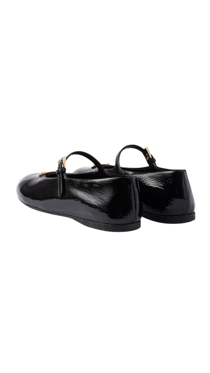 Naplak Patent Leather Ballerinas in Black