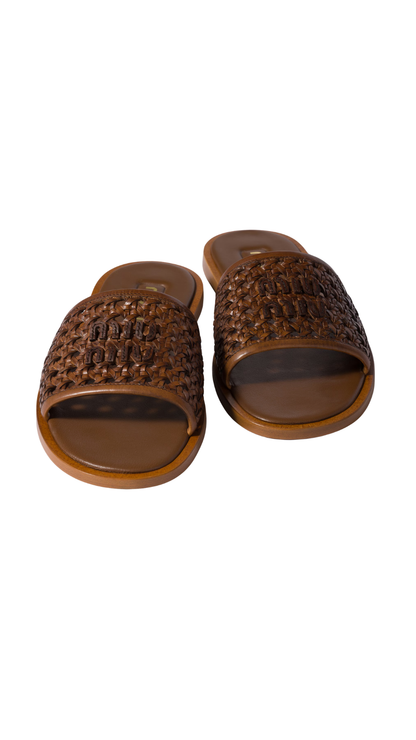 Woven Leather Slides in Cognac