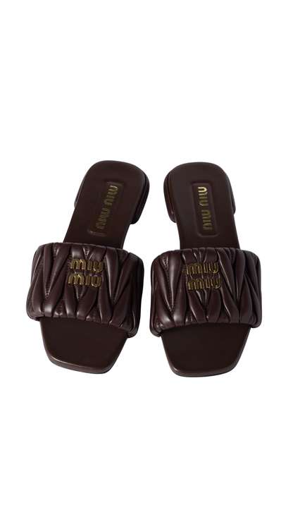 Matelassé Nappa Leather Slides in Briarwood