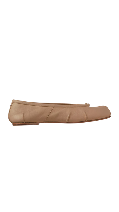 Tabi Ballerina in Nude Nappa Leather Ballet Flats