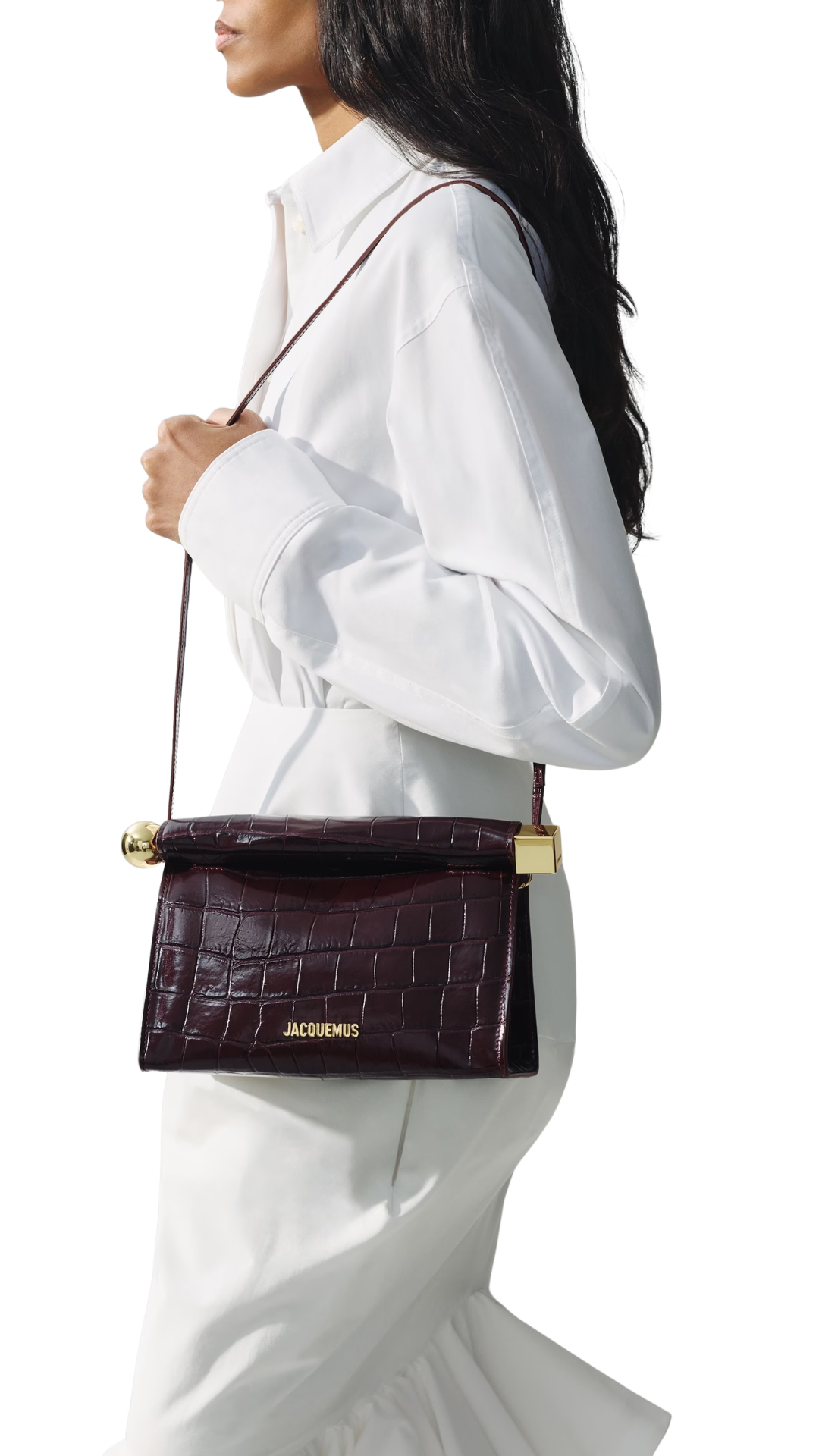The Rond Carré Bag in Dark Burgundy