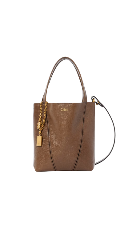 Small Chloé Spin Tote Bag in Grained Leather in Smoked Brown