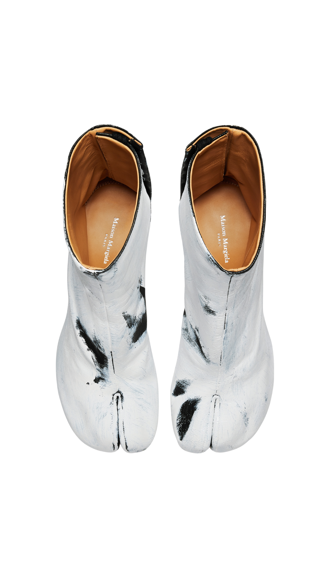 Tabi Bianchetto Boots in Black and White