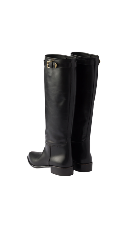 Leather Boots in Black