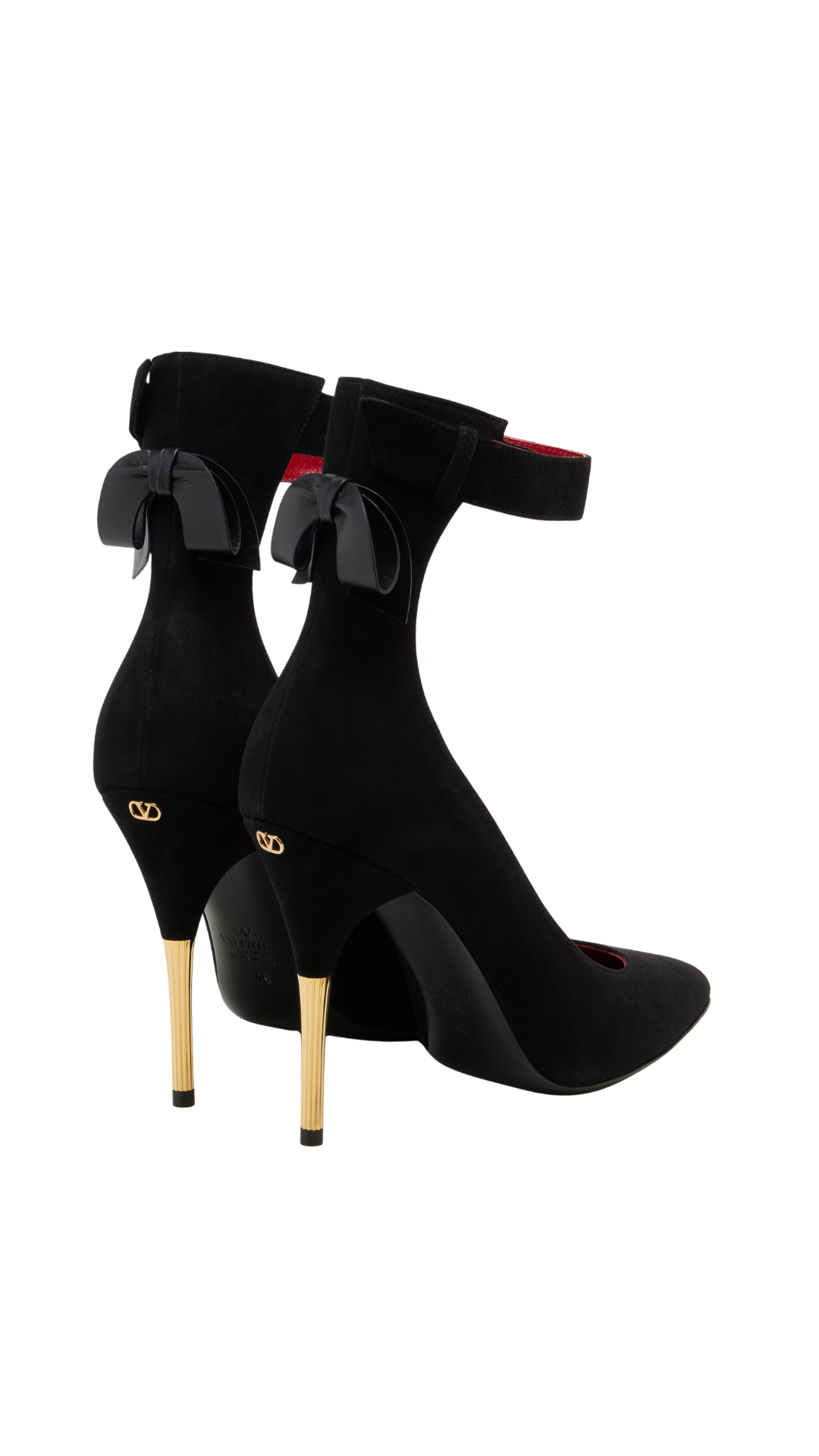 Fatale Suede Pumps in Black