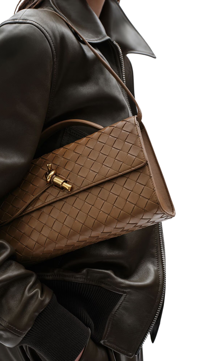 Andiamo Clutch 25 in Dark Caramel 20