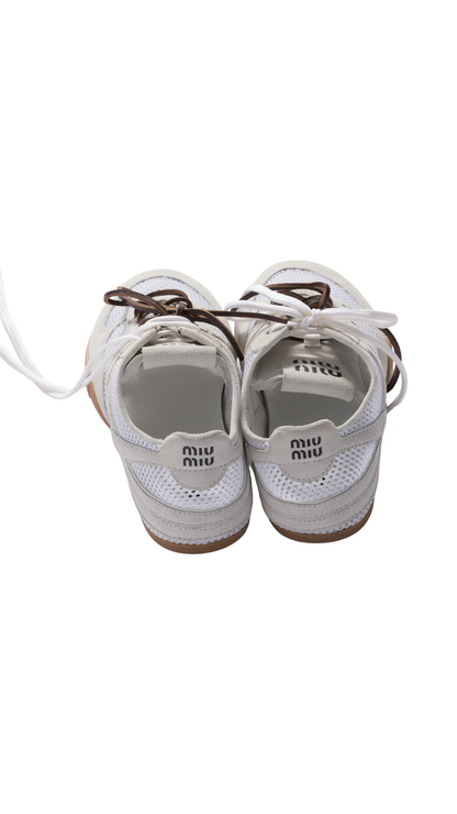 Gymnasium Mesh and Suede Sneakers in White