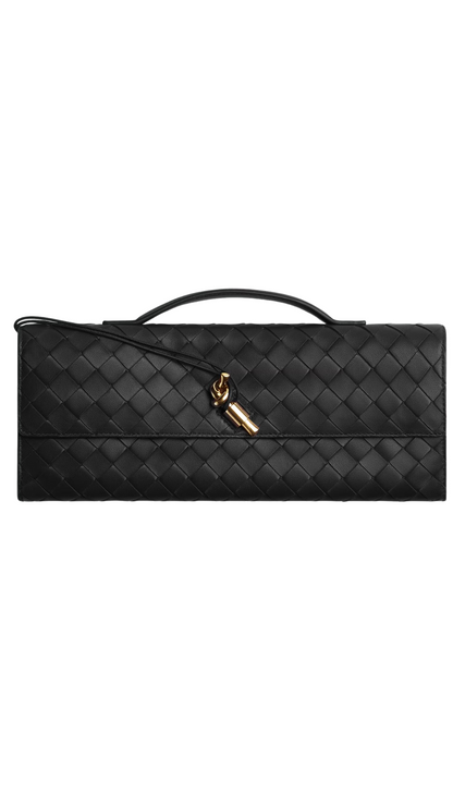 Andiamo Clutch in Black