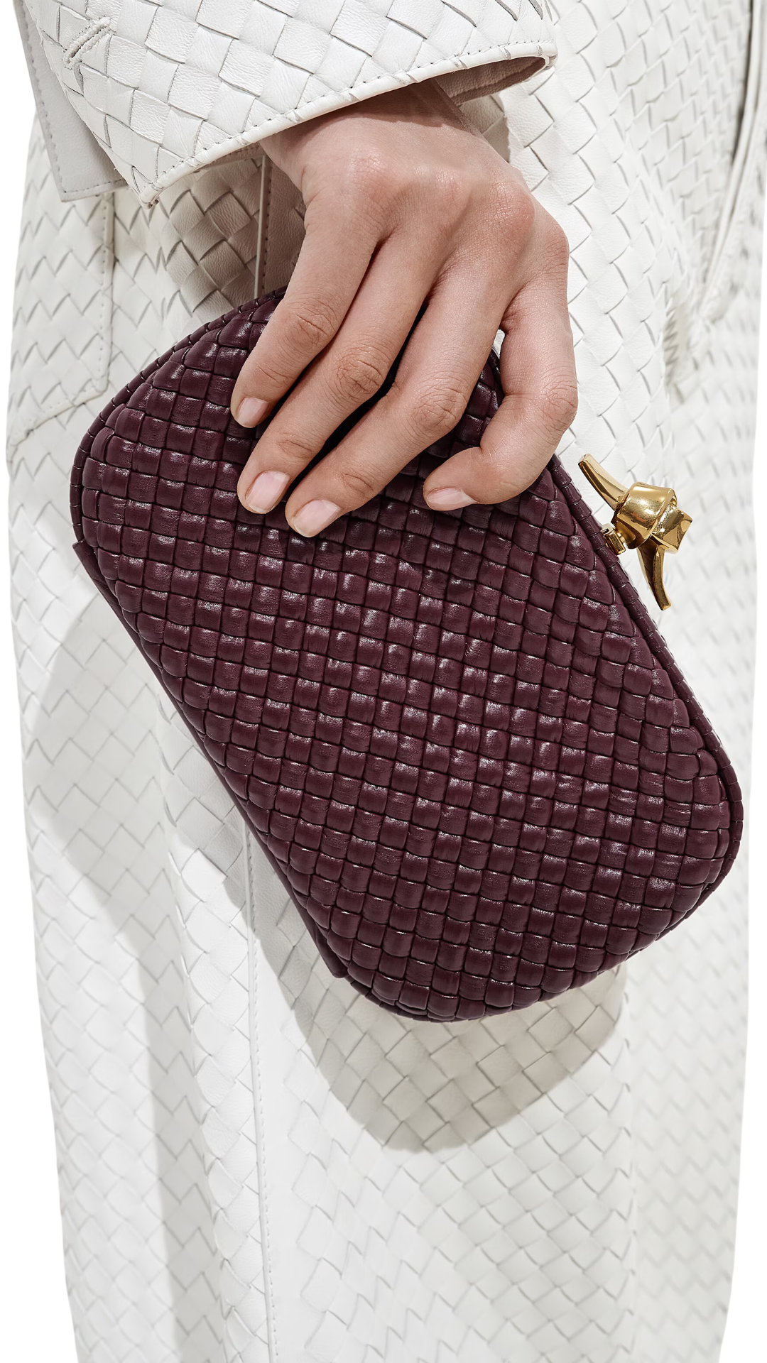 Soft Knot Clutch in Deep Mahogany Soft Intreccio Leather