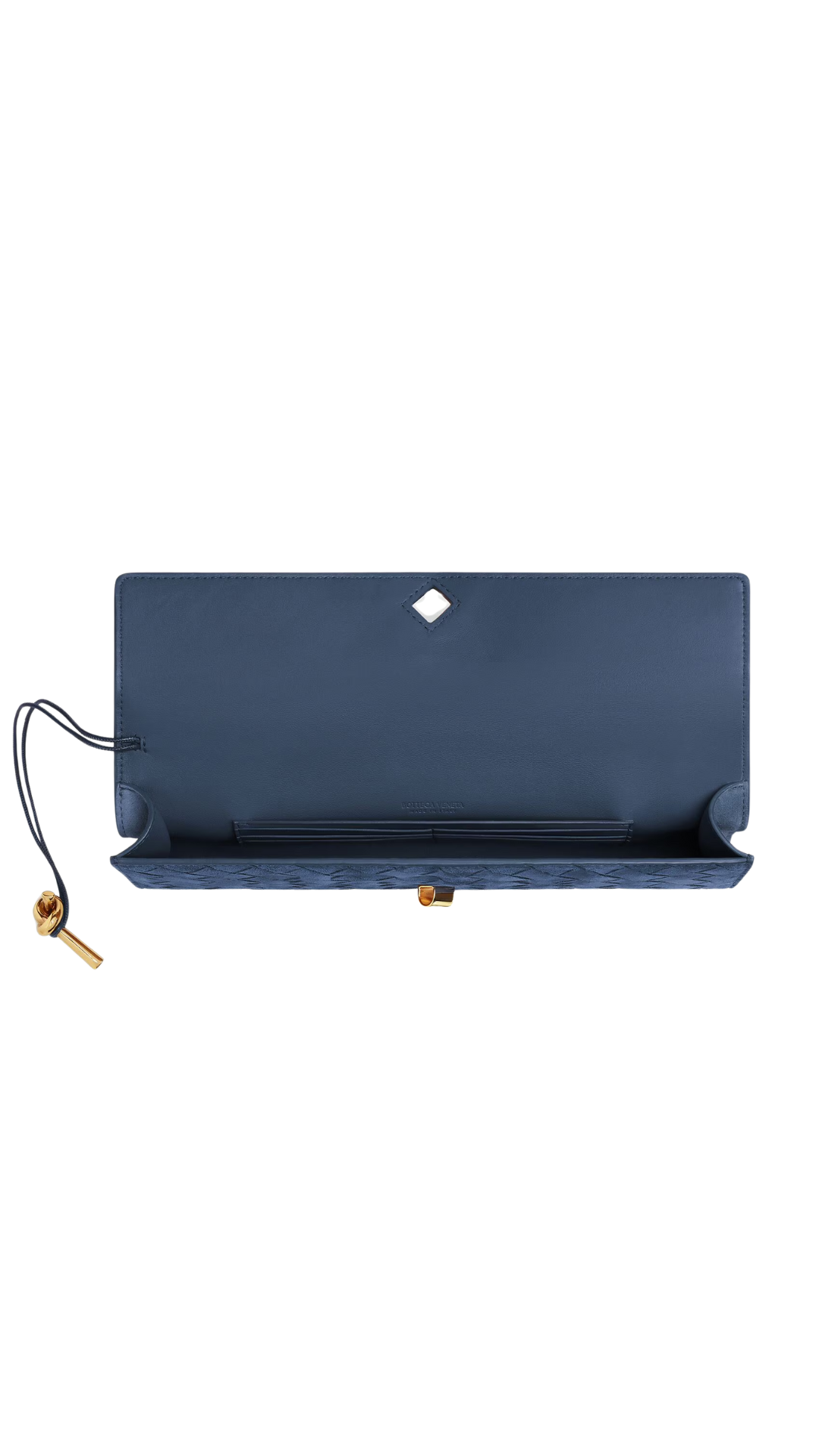 Andiamo Clutch in Neptune