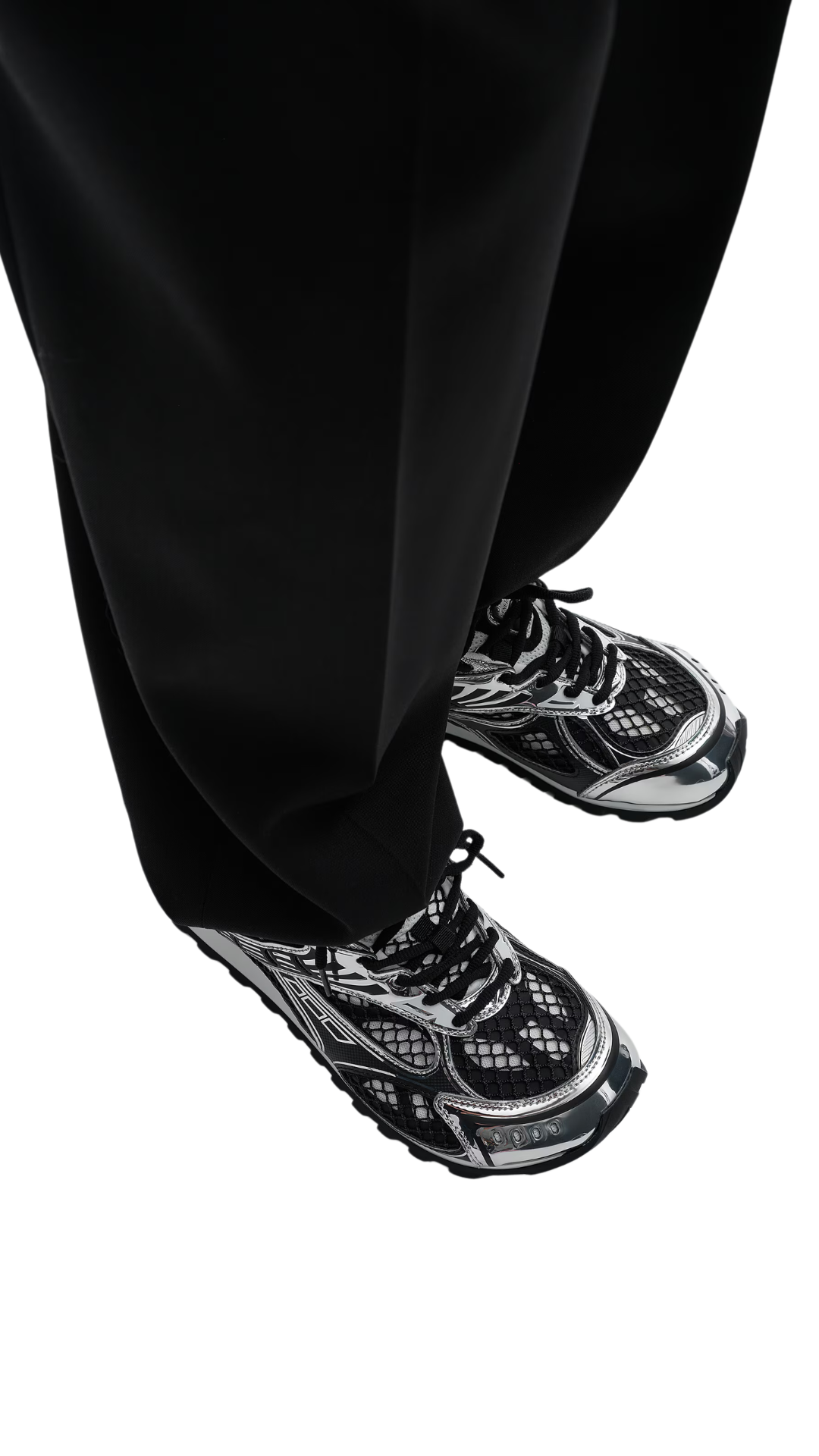 Orbit Sneaker in Black/silver