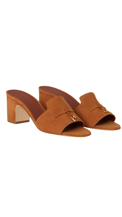 Sandalia Summer Charms en ante de cabra beige