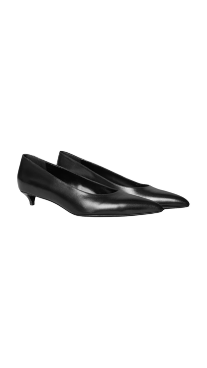 Kitten Pump in Black Leather