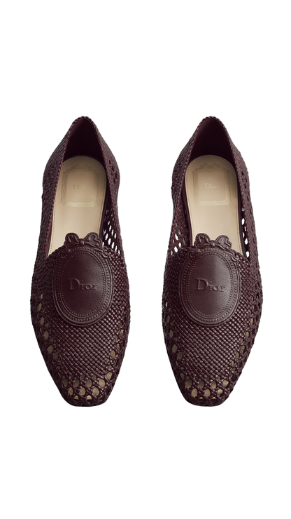 Médaillon Loafer in Burgundy Woven Lambskin