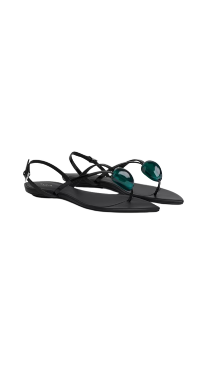 Flat Jewel Sandals in Patent Leather