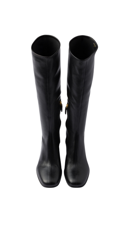 Botas altas de napa elástica en color negro