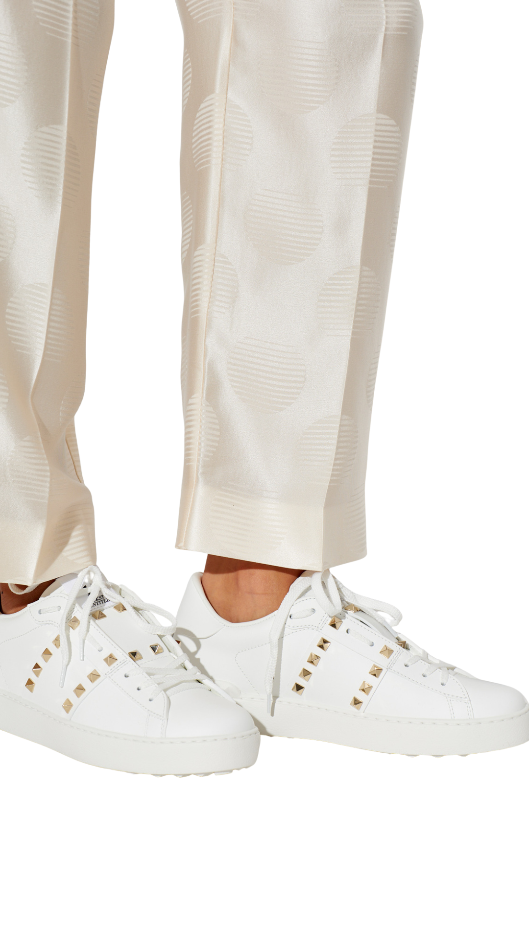 Rockstud Untitled Sneaker In White Calfskin Leather With Tonal Studs (Copia)