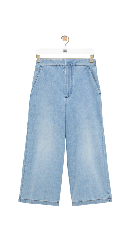 Cropped Trousers in Denim