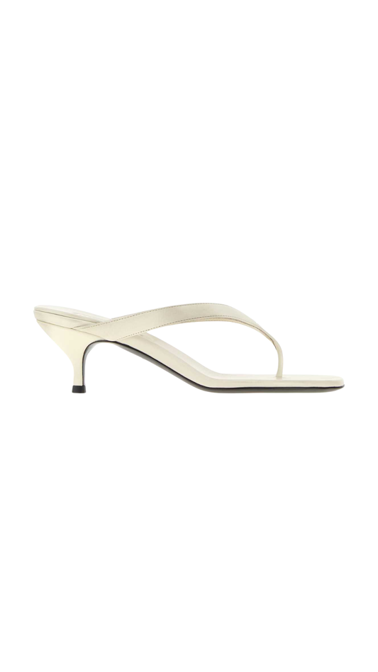 Sandals in Chalk White Leather