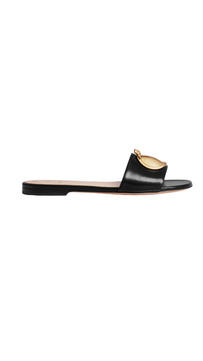 Médaillon Buckle Slide in Black Lambskin