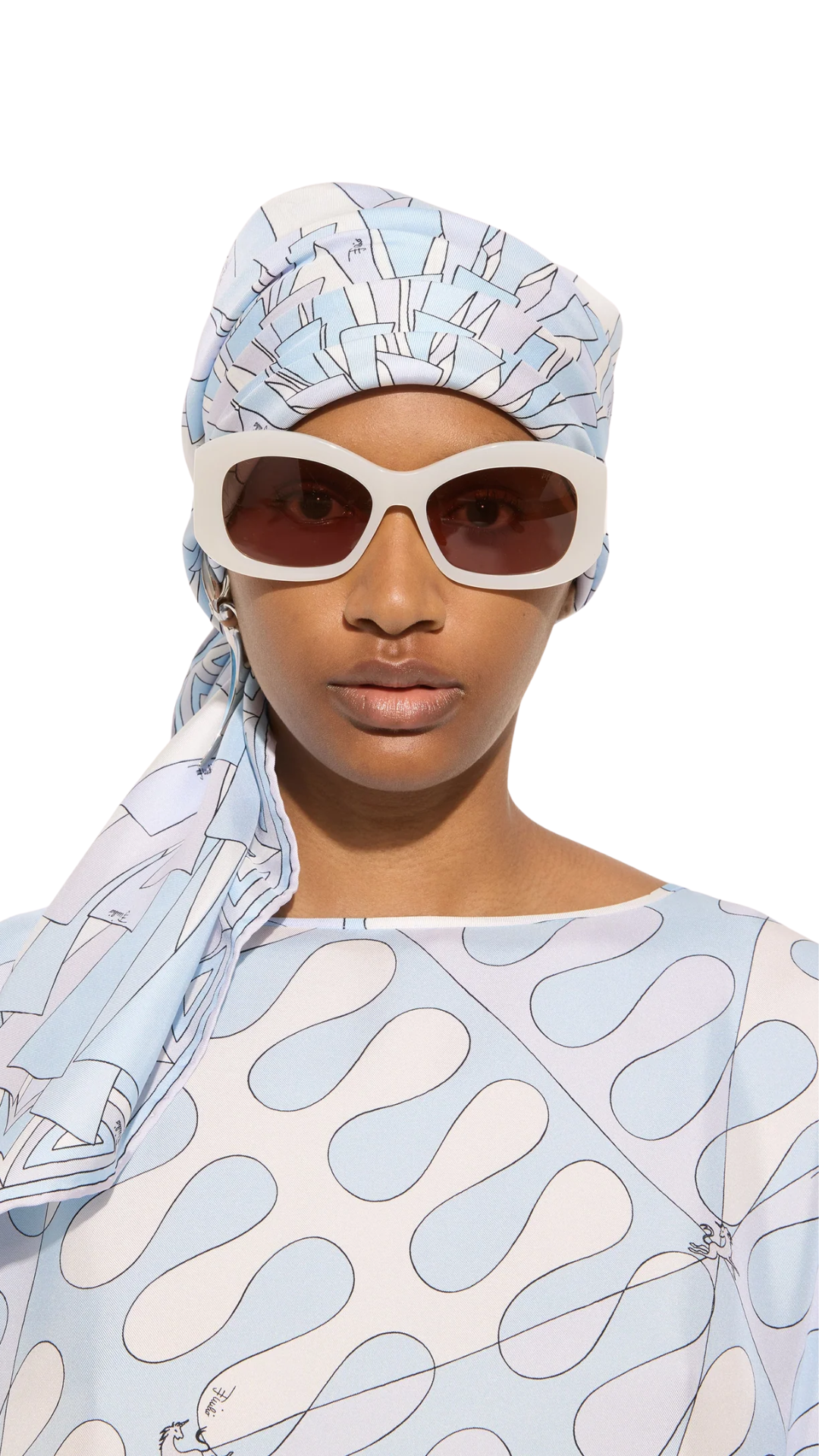 Baiadera Print Silk Scarf in Light Blue
