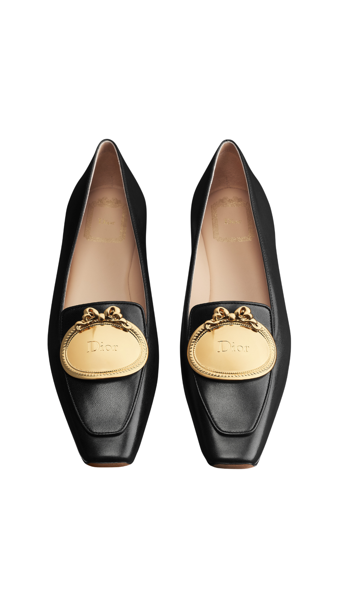Médaillon Buckle Loafer in Black Lambskin