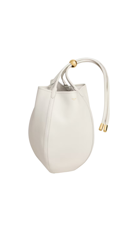 Small Drop Bucket in White Cotton Supple Smooth Calfskin