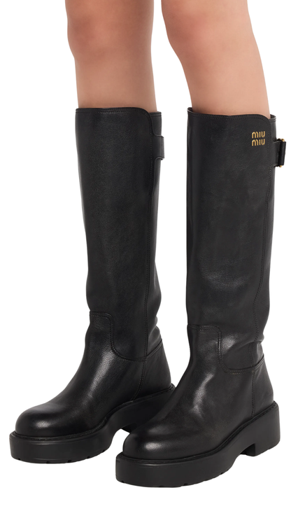 Leather Boots in Black