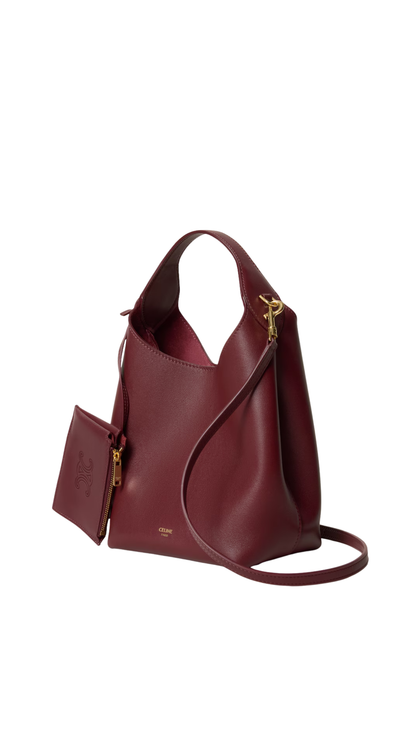 Small Hobo in Syrah Supple Smooth Calfskin