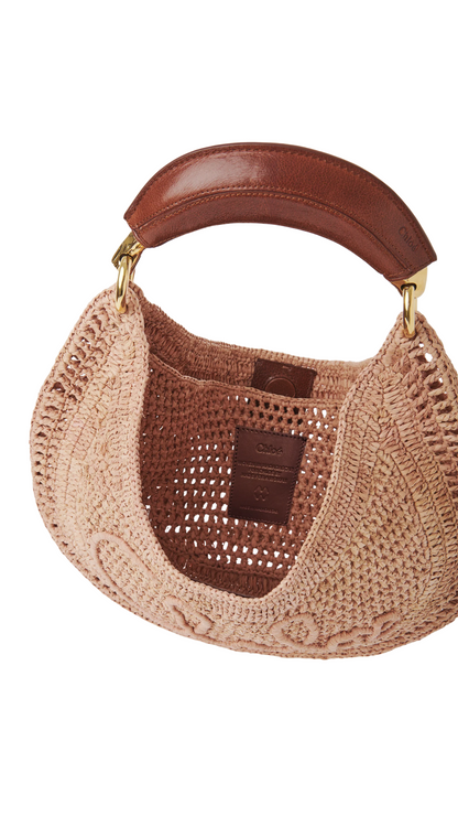 Summer Banana Hobo Bag in Raffia Summery Beige