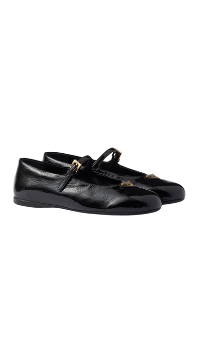 Naplak Patent Leather Ballerinas in Black