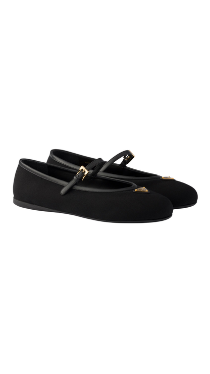 Fabric Ballerinas in Black