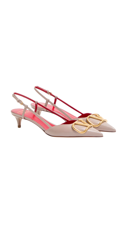 VLogo Signature Calfskin Slingback Pump 40mm in Poudre