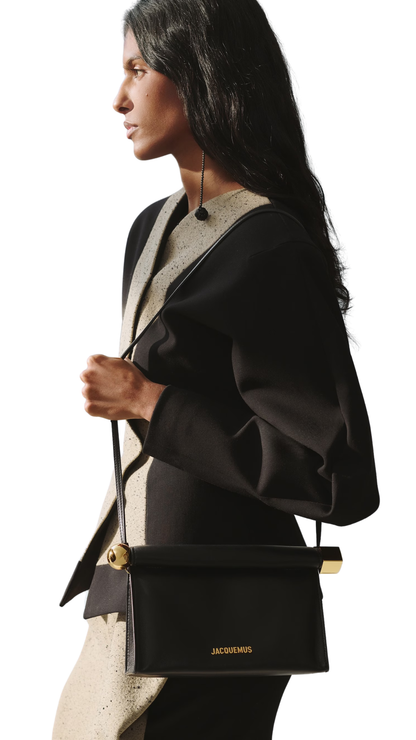 The Rond Carré bag in Black
