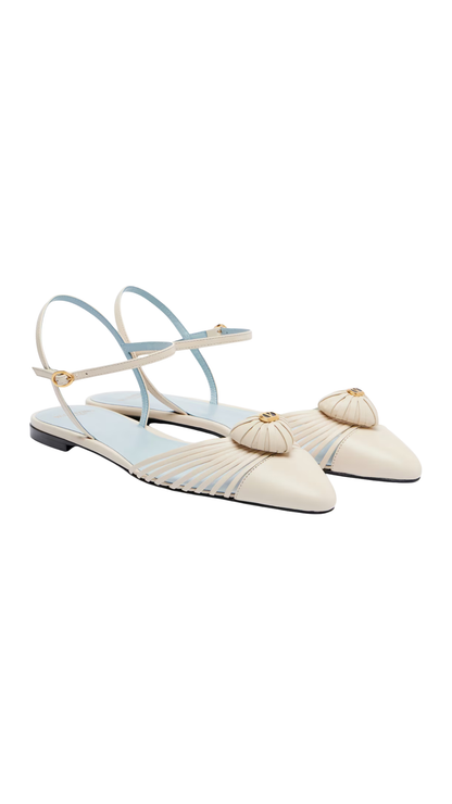 Cœur Royal Leather Flats in Butter White