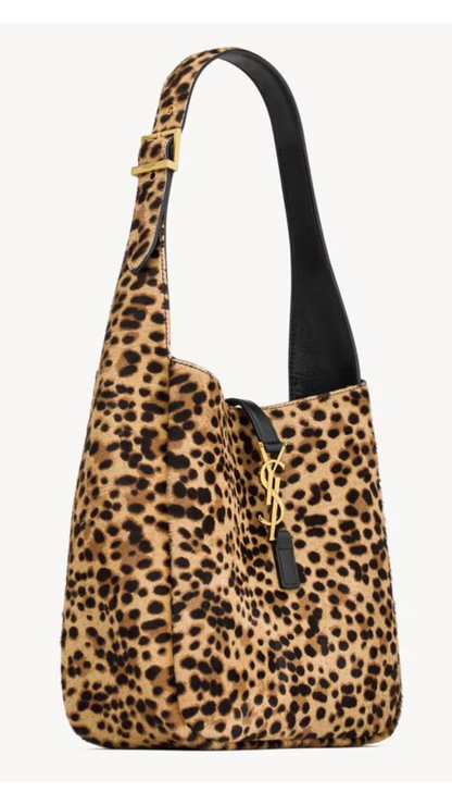 Le 5 À 7 Supple Small in Pony Hair Leather Beige/Black